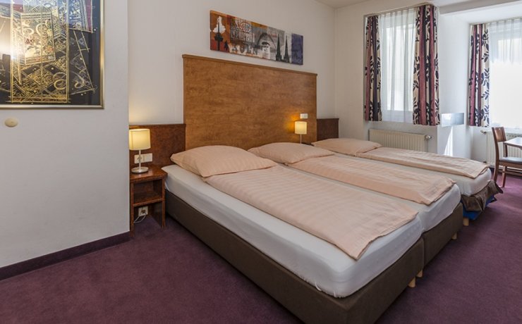 Triple Room Room Image